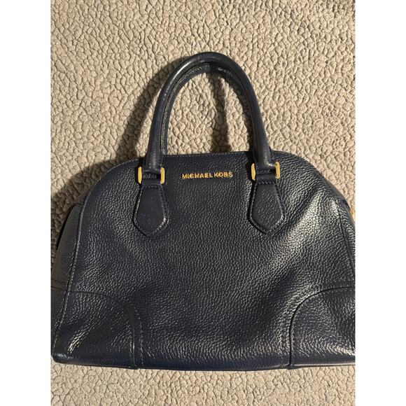 Michael Kors Navy handbag in pebbled leather - Picture 8 of 8